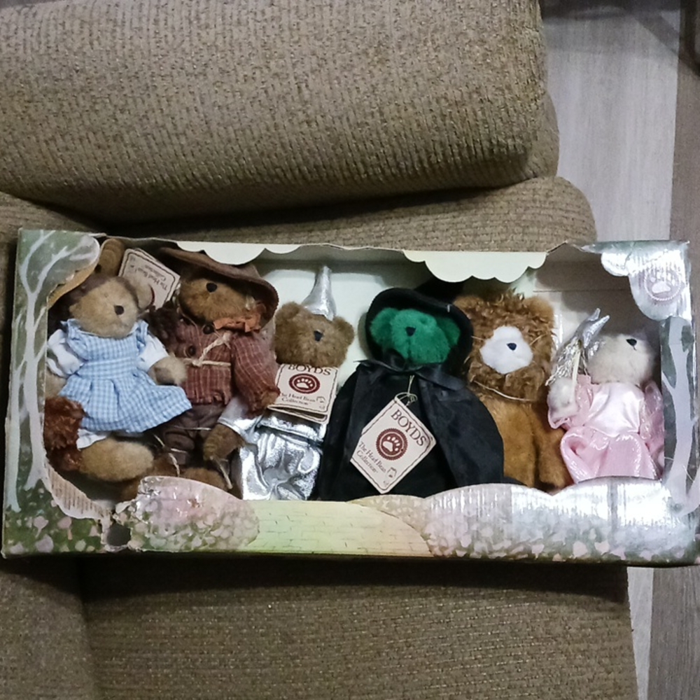 The Boyd Bears  Wizard of Oz set